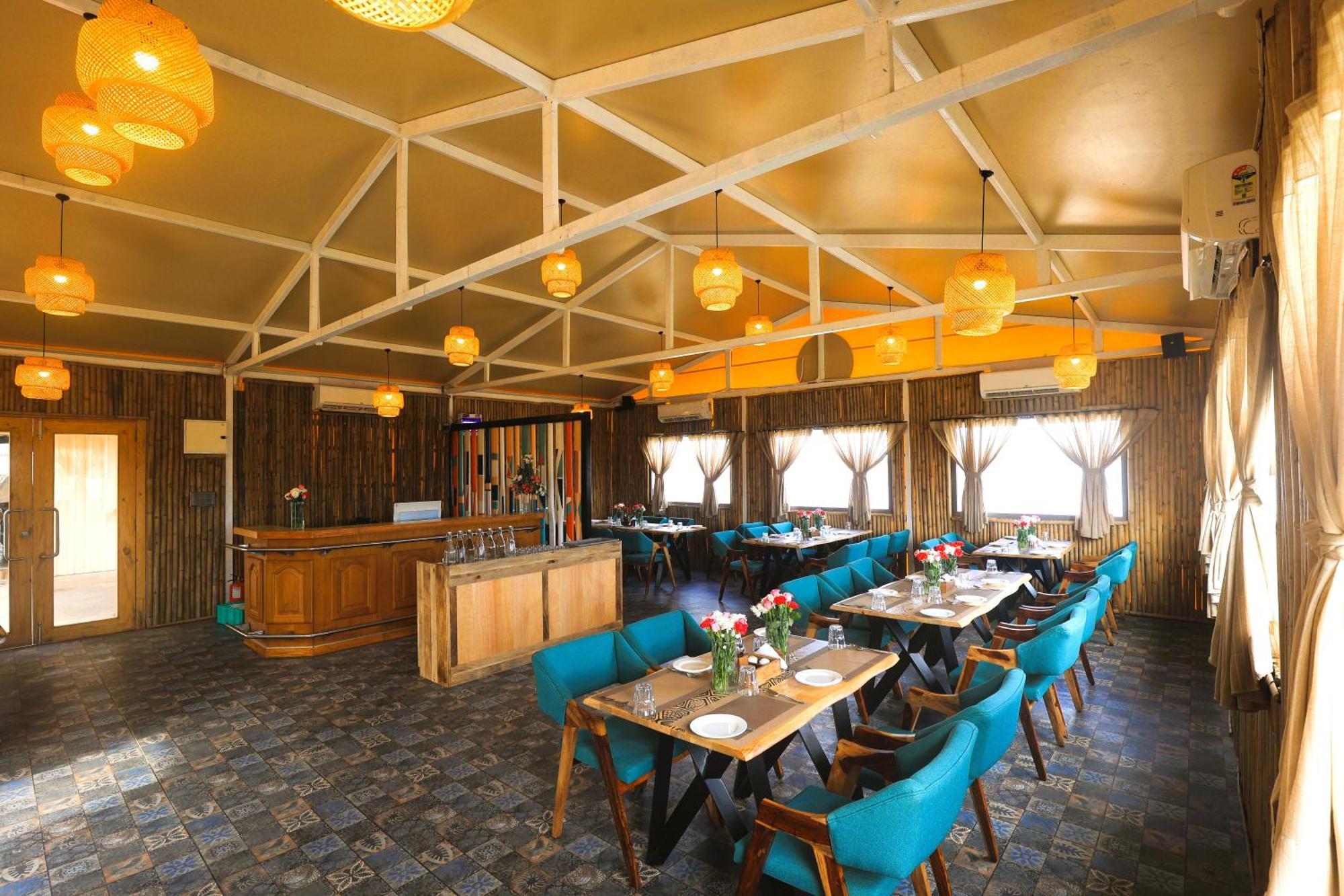 Kamnath Zinc Journey By The Fern, Diu Hotel Bagian luar foto