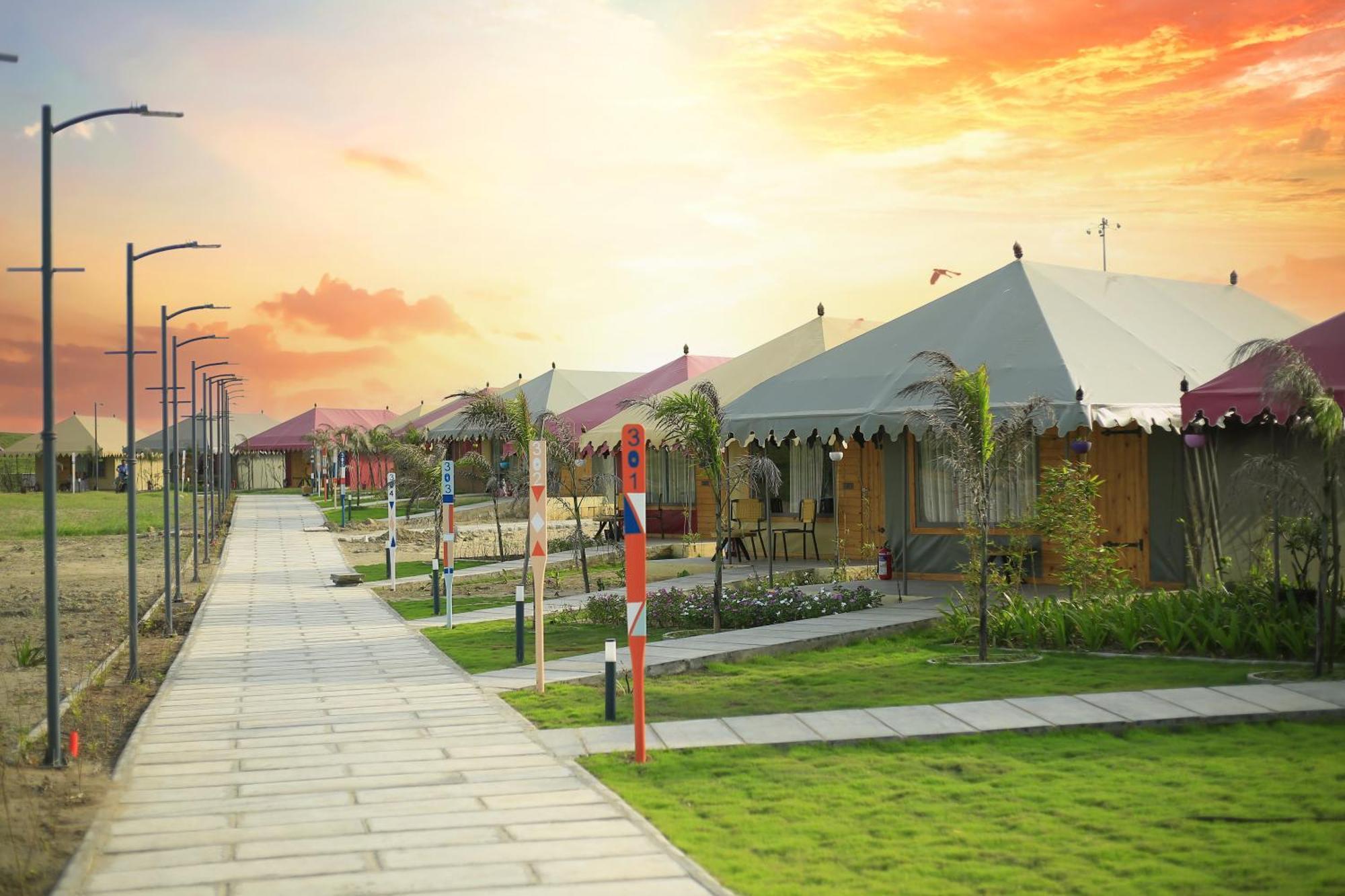 Kamnath Zinc Journey By The Fern, Diu Hotel Bagian luar foto
